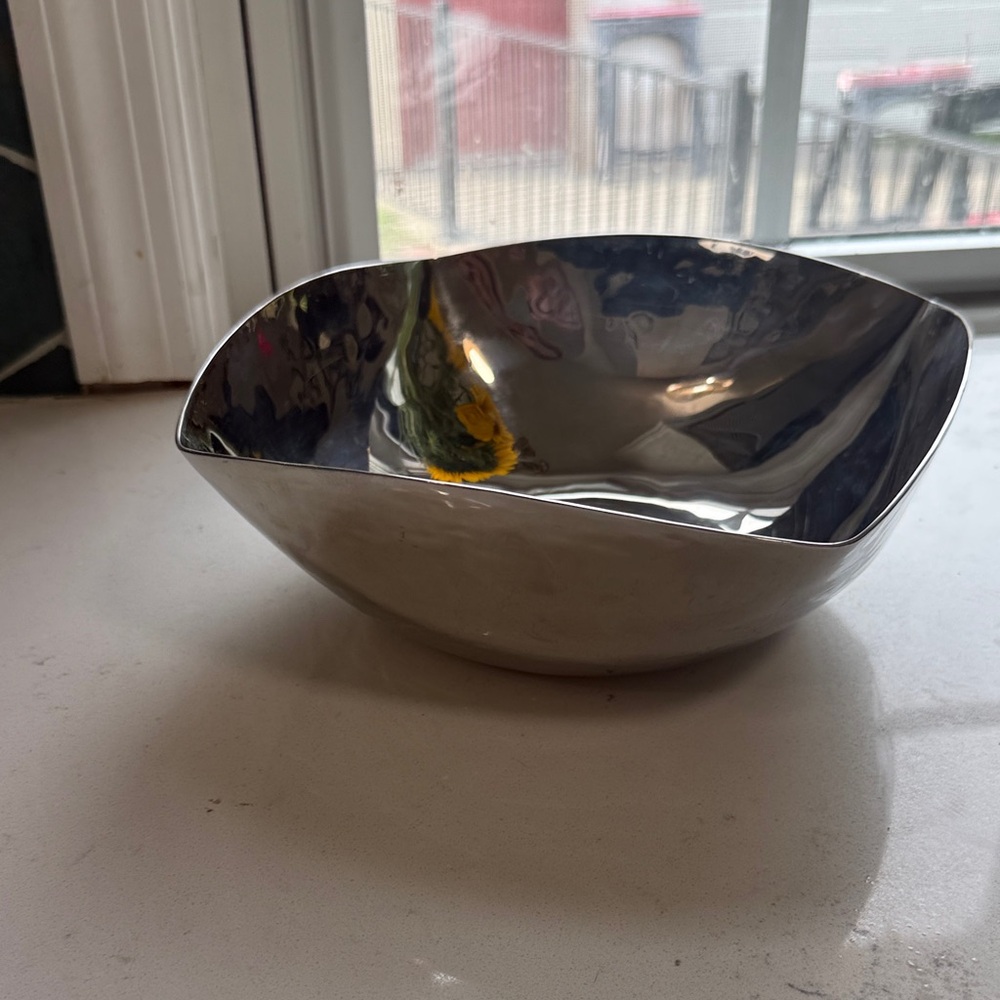 Polished Stainless Steel Decorative Bowl - Modern Wave Design